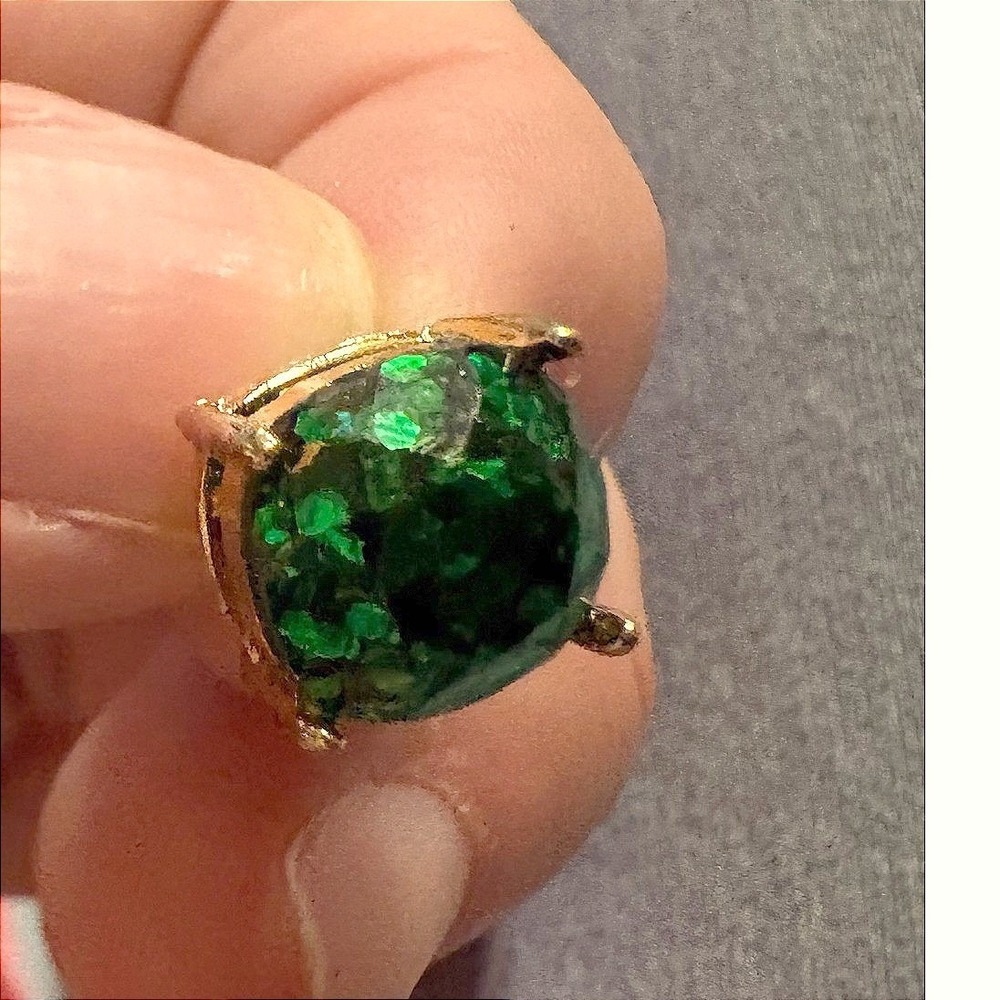 Charming Charlie Green Glitter Stud‎ Earrings Gold Tone St Patricks Day NWT